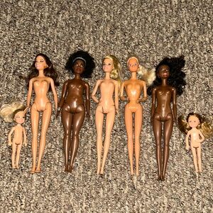 Lot of 7 Barbie & Chelsea Dolls (Misc Bundle)